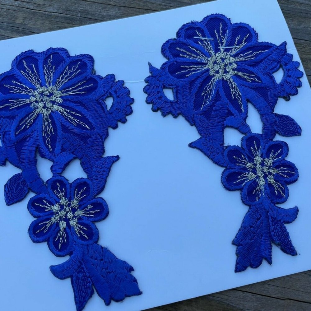 Iron On Patches Blue Embroidery Applique Flower Pattern Shape Craft Set of 2